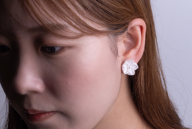 つまみ細工ピアス・千里花（せりか） イメージ 5